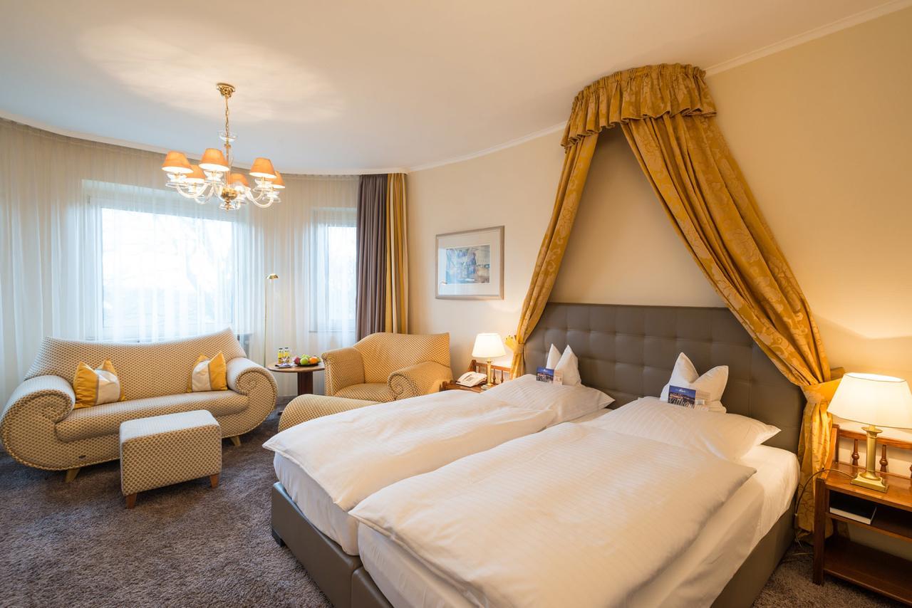 Hotel Heinz Гер-Ґренцгаузен Екстер'єр фото